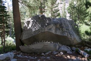 John Muir Trail - Rock Monster in Le Conte Canyon